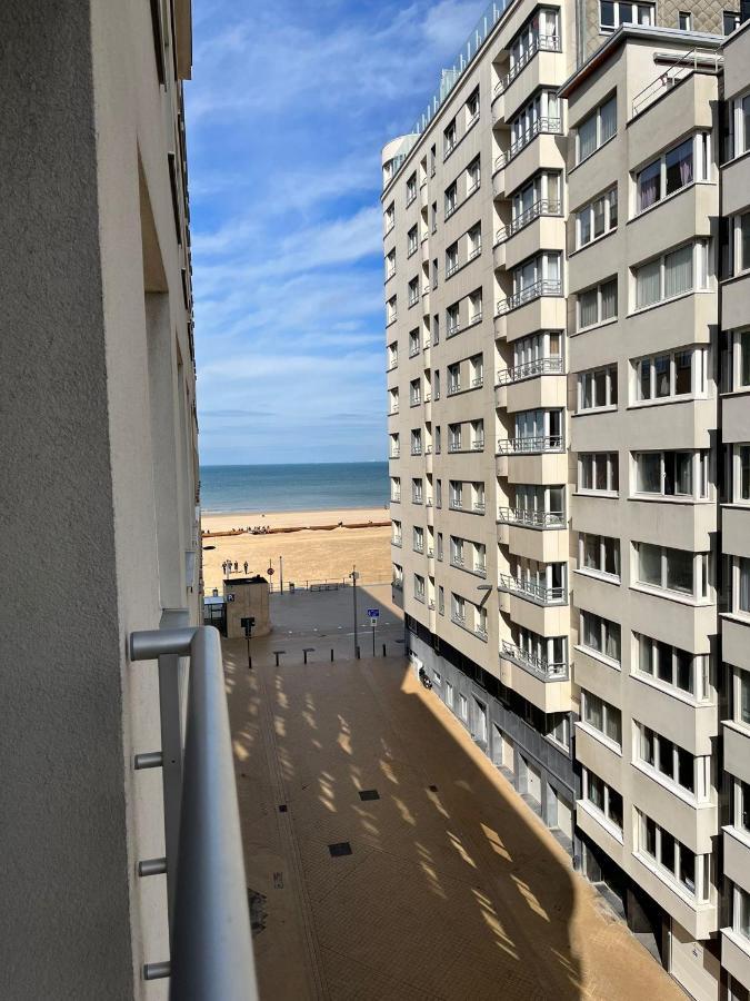 Portofino - Luxe Appartement Met Lateraal Zeezicht Остенде Екстер'єр фото